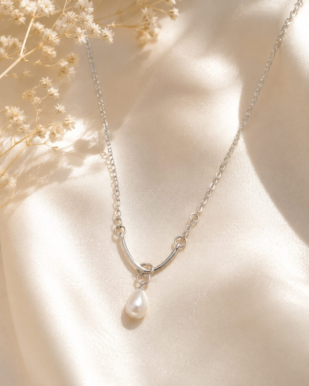 Elegant Pearl Drop Pendant Necklace for Women | Minimalist Silver-Tone Pearl Necklace